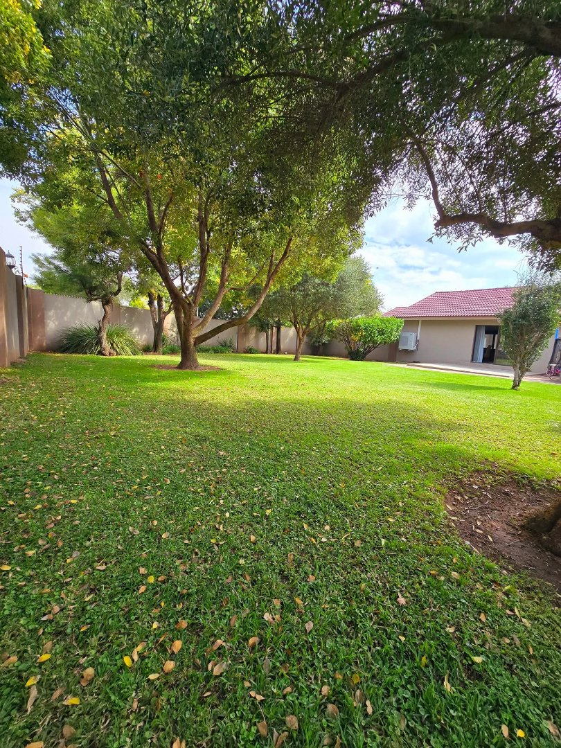 3 Bedroom Property for Sale in La Hoff North West